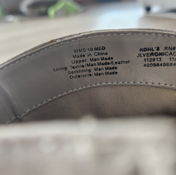 Booties - Picture 3 of 4